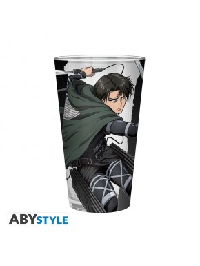Vaso Attack On Titan con diseño de Levi