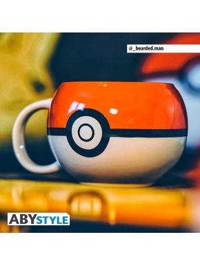 Caneca 3D de Pokémon em forma de Pokebola