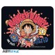 Mousepad de One Piece con Luffy Chibi, fondo negro y colores vibrantes