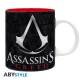 Taza negra y roja de Assassin's Creed con el emblema Crest