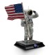 Estatua Apollo 11 de astronauta de 23 cm con bandera
