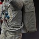 Estatua Apollo 11 de astronauta de 23 cm con bandera