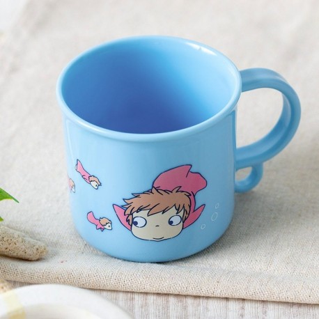Tasse bleue Ponyo sur la Falaise