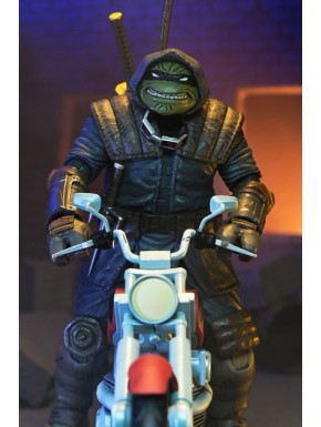 Figura de Casey Marie con motocicleta Last Ronin