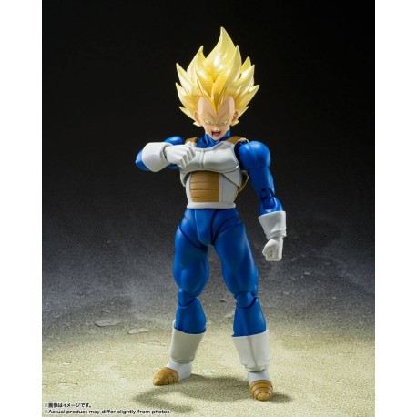 Figura articulada de Vegeta Super Saiyan de 14 cm.
