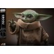 Figura realista Grogu 37 cm con accesorios de Hot Toys