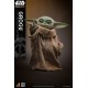 Figura realista Grogu 37 cm con accesorios de Hot Toys
