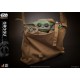 Figura realista Grogu 37 cm con accesorios de Hot Toys