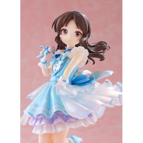 Estatua de PVC Arisu Tachibana en traje azul sosteniendo micrófono