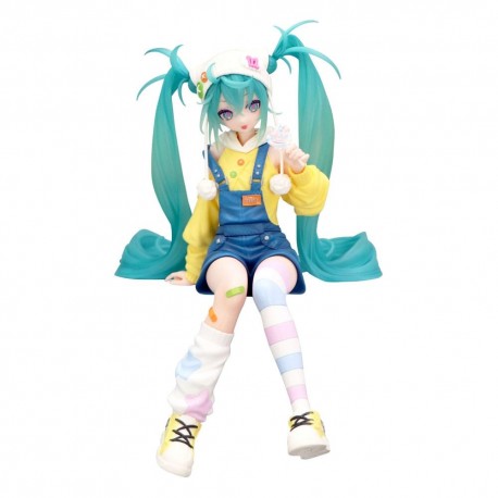 Estatua PVC Hatsune Miku Lollipop 15 cm, colores vibrantes.