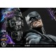 Statue de Batman VS Batman Who Laughs avec éclairage LED