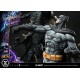 Statue de Batman VS Batman Who Laughs avec éclairage LED