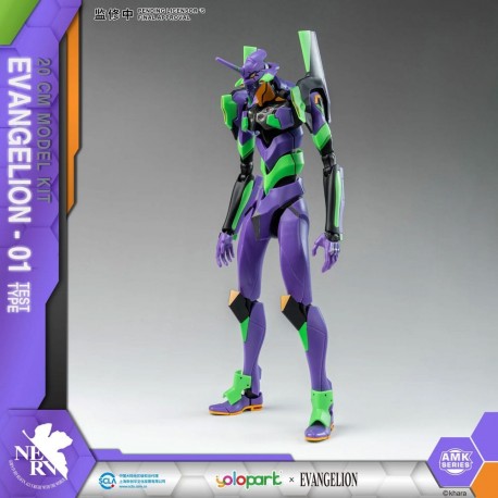 Maqueta Evangelion Eva-01 de 20 cm en colores púrpura y verde