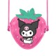 Bolso bandolera rosa de Hello Kitty Kuromi con forma de fresa