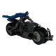 Vehículo Batcycle con figura de Batman de DC Multiverse