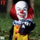 Figura articulada Pennywise 38 cm da Mezco Toys