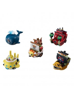 Pack 5 figuras de barcos One Piece 6 cm