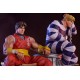 Estatua de PVC de Cody y Guy de Street Fighter en base.
