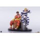 Estatua de PVC de Cody y Guy de Street Fighter en base.