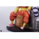 Estatua de PVC de Cody y Guy de Street Fighter en base.