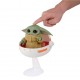 Figura interactiva Grogu con coche flotante de Star Wars