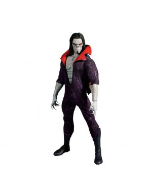 Figura de Morbius de Mezco Toyz con traje y capa alada