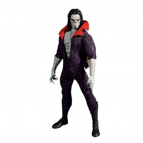 Figura de Morbius de Mezco Toyz con traje y capa alada