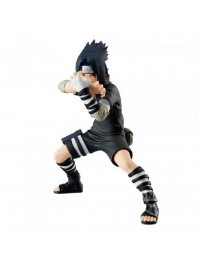 Figura de Sasuke Uchiha en pose de combate de Naruto