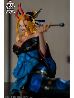 Figura de 6,3 polegadas Black Maria de One Piece em quimono preto