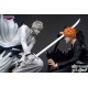 Estátua Ichigo Kurosaki vs Hollow Ichigo de Bleach em combate.