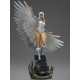 Estatua de White Sorceress de Masters of the Universe con alas extendidas