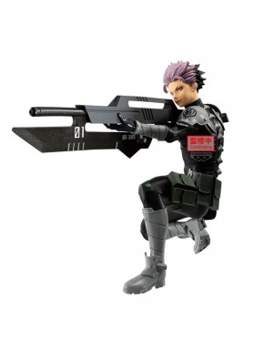 Figura de Gen Narumi de Kaiju No. 8 en pose de combate