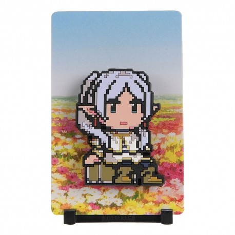 Figurine magnétique FiGGYZ de Frieren en design pixel art
