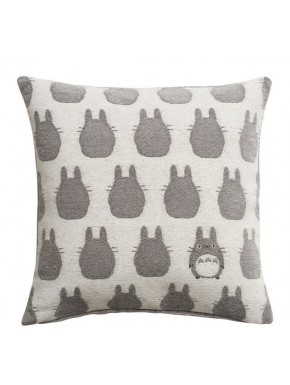Coussin gris avec silhouettes de Totoro 45x45 cm