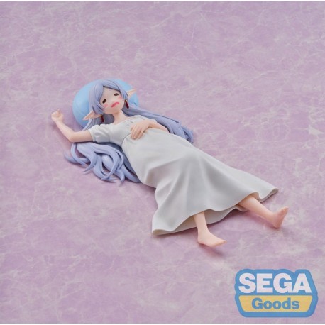 Estátua de PVC de Frieren deitada com almofada azul