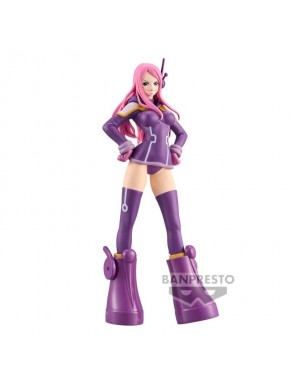 Figura de Jewelry Bonney de One Piece en atuendo morado