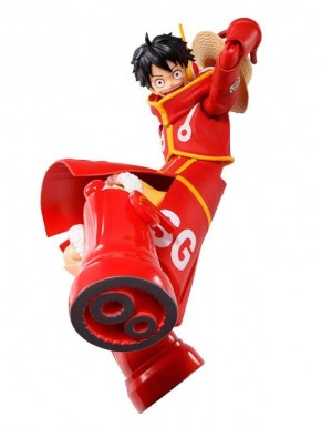 Figura articulada de Monkey D. Luffy en traje rojo de One Piece