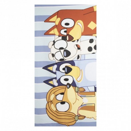 Toalla de microfibra azul claro con personajes de Bluey