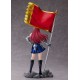 Estatua Erza Scarlet con bandera de Fairy Tail