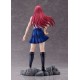 Estatua Erza Scarlet con bandera de Fairy Tail