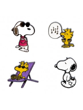 Set de 4 pins de Snoopy con esmalte
