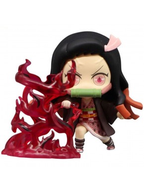 Figura Nezuko Kamado 7 cm con efecto de llamas rojas