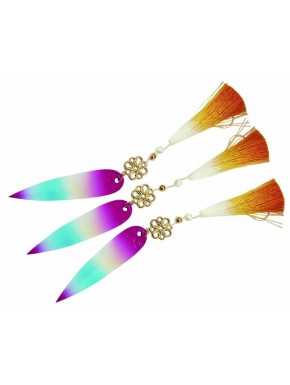 Set de cuchillos lanzadores Zoey Huntrix con diseño degradado