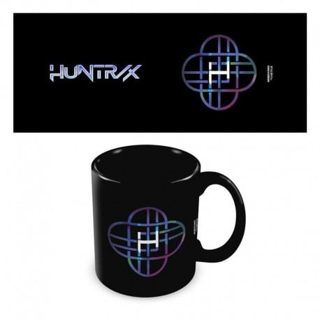 Taza negra con logo Huntrix KPOP Demon Hunters