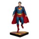Statue en résine de Superman 35 cm par McFarlane Toys