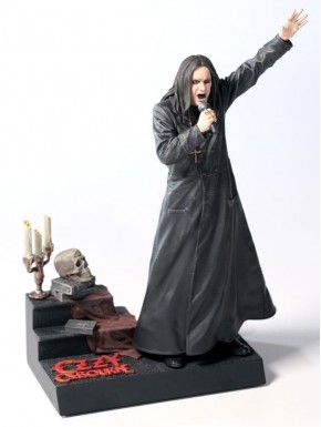 Statue Ozzy Osbourne 21 cm avec détails gothiques