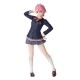 Statue Aira Dandadan 22 cm en uniforme scolaire