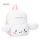 Mochila blanca de Cinnamoroll Sanrio con diseño esponjoso.