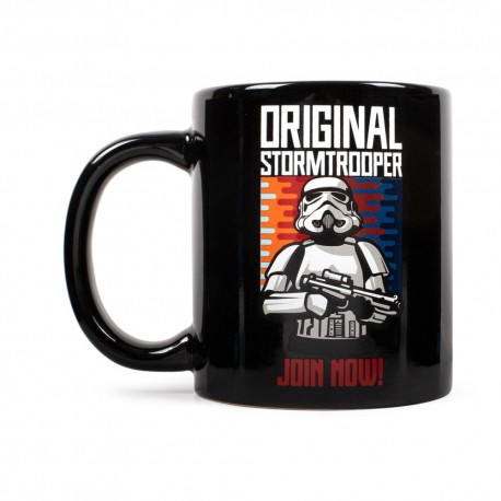 Taza negra Stormtrooper con texto 'Join Now'