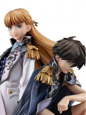 Estatuas de Heero Yuy y Relena Peacecraft de Gundam Wing